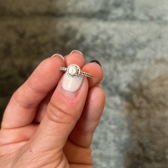 Pandora size 5 halo ring sterling silver - Picture 4 of 5